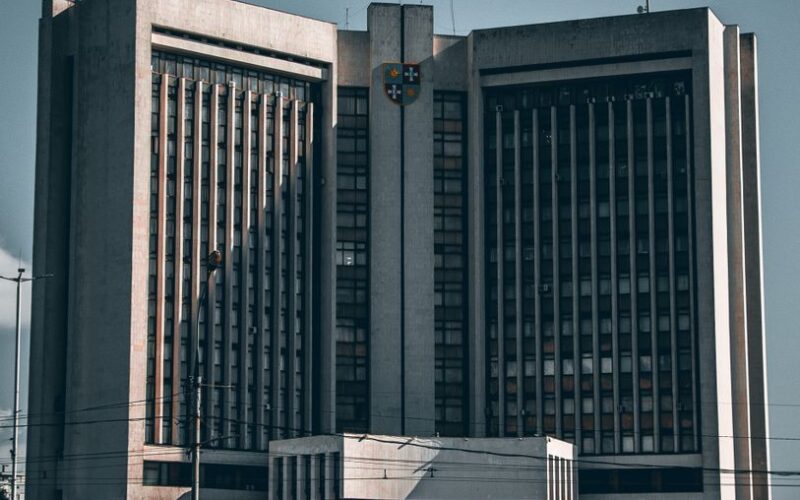 ЄС та НАТО тиснуть на Іспанію та Грецію для передачі Україні ракет Patriot